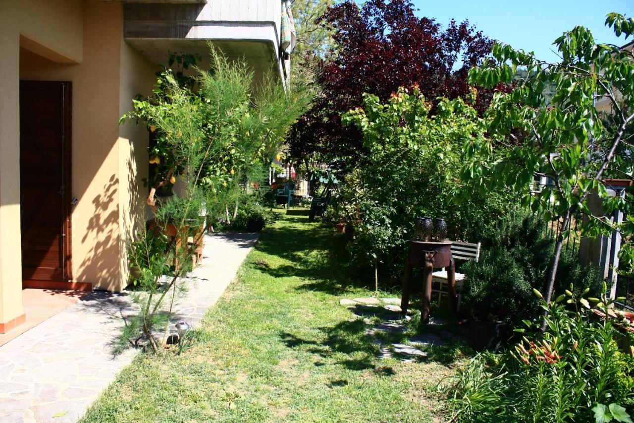 مبيت وإفطار سان جيوفانّي تْيَتينو Garden Fuorirotta المظهر الخارجي الصورة